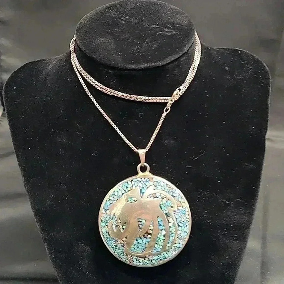 Large Crush Turquoise and Abalone Pendant with 30" Sterling Silver Necklace - Picture 1 of 2